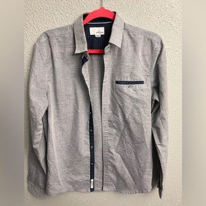 Craft + Flow men’s grey dress shirt